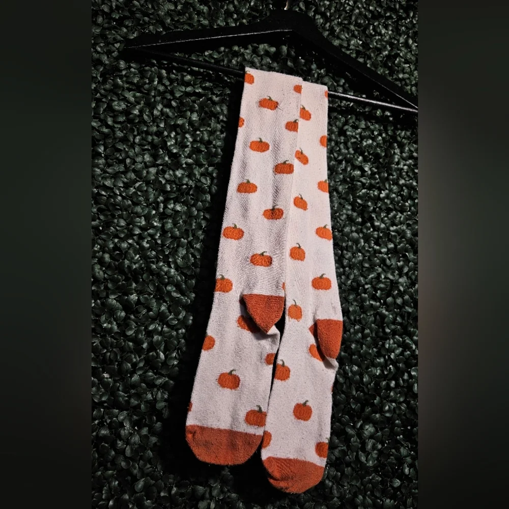 Gymboree Orange and White Pumpkin Socks